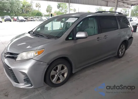 2018 Toyota Sienna Le 8 Passenger из США, поврежденный, VIN 5TDKZ3DC4JS942314